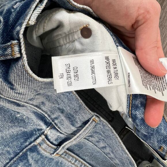 NWT AGOLDE Fen High-Rise Relaxed Taper Denim Jeans in Color Wander (Sz 26) - Picture 10 of 11